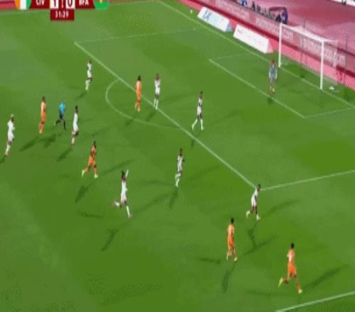 兹沃勒主场,强势对决格,罗宁根大乐,开宝体育官网,开宝体育直播,体育赛事直播,足球直播