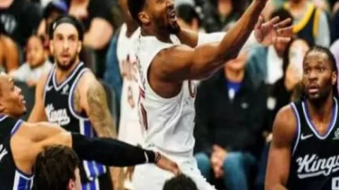 U20国足备战遇险情：两名核心球员受伤，幸运避开大问题——据《北京青年报》报道